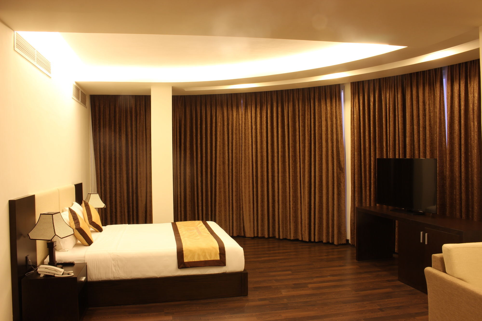 International Hotel Can Tho Esterno foto